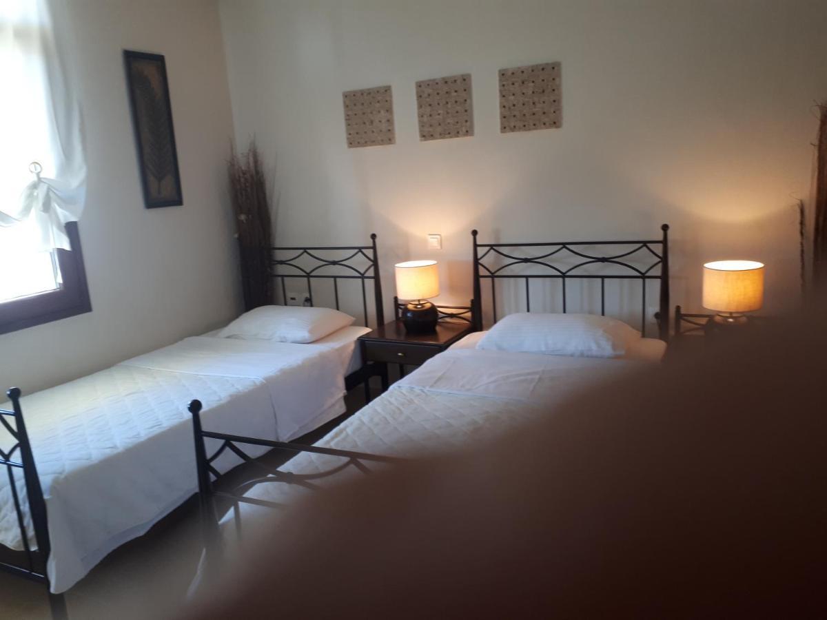Villa Del Lago Boutique Hotel カストリア エクステリア 写真